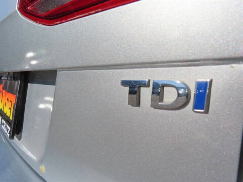 2015 Volkswagen Golf SportWagen TDI S