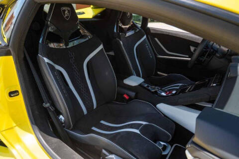 2023 Lamborghini Huracan Tecnica