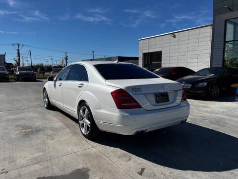 2013 Mercedes-Benz S-Class S 550