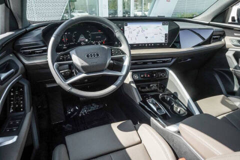 2025 Audi Q5 quattro Premium Plus TFSI