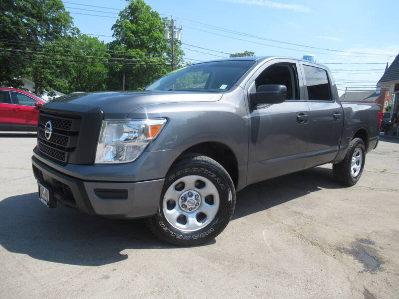 2023 Nissan Titan