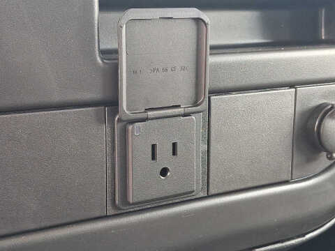 2025 Chevrolet Express 2500