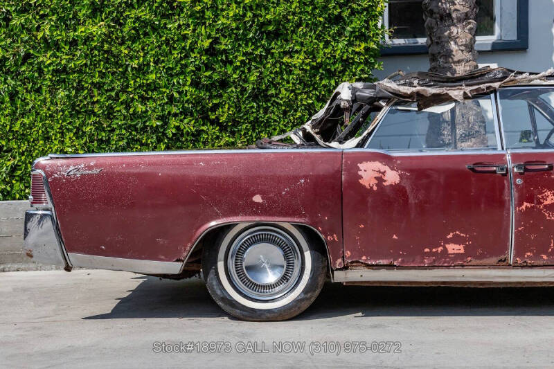 1965 Lincoln Continental