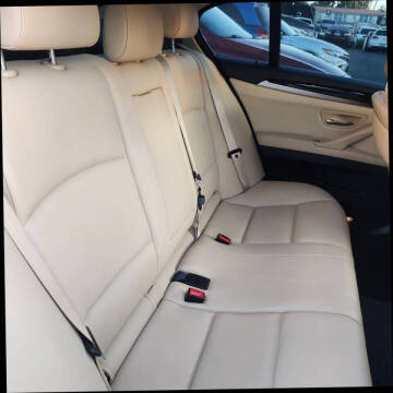 2016 BMW 5 Series 528i