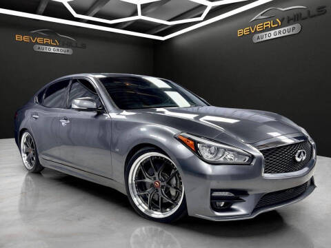 2015 Infiniti Q70 5.6