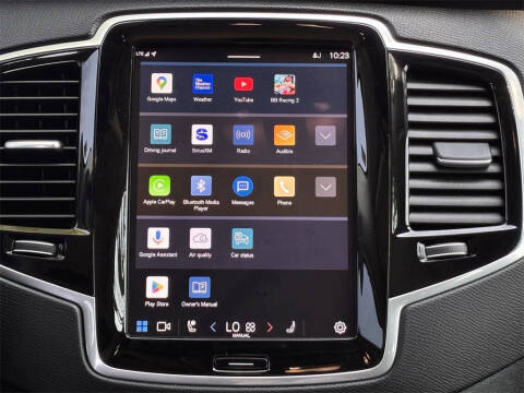 2023 Volvo XC90 B5 Plus Bright Theme