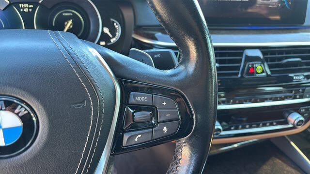 2018 BMW 5 Series 530e iPerformance