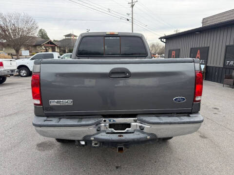 2005 Ford F-250 Super Duty Lariat