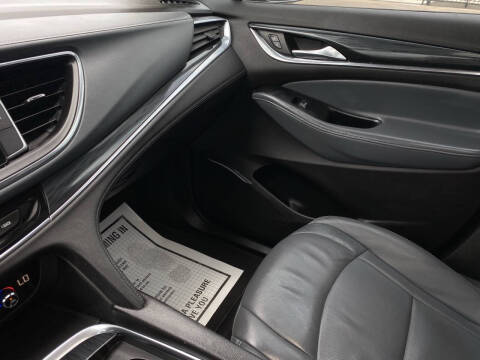 2019 Buick Enclave Essence
