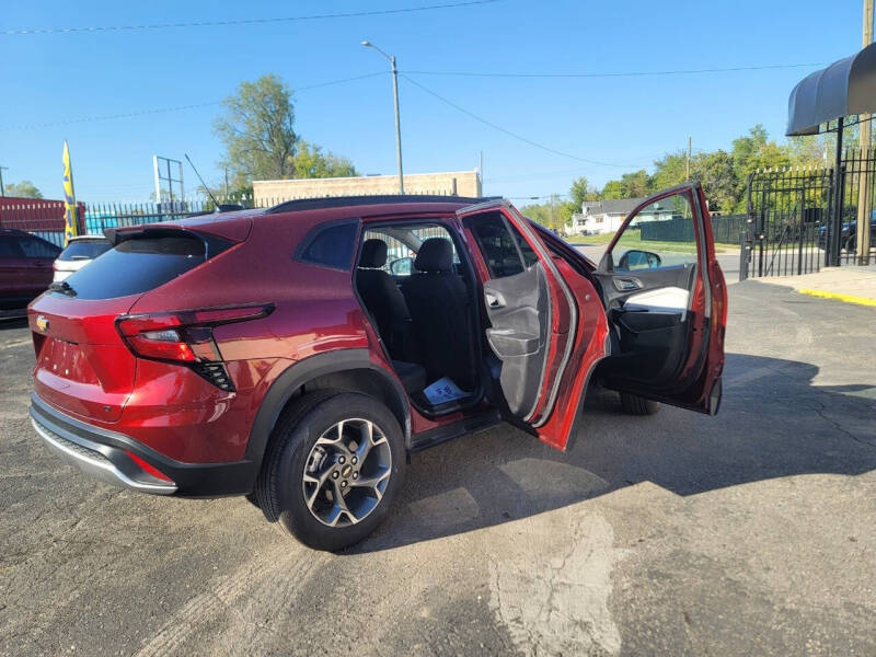 2025 Chevrolet Trax LT