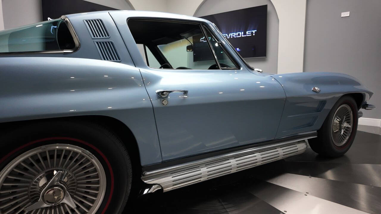 1964 Chevrolet Corvette 34