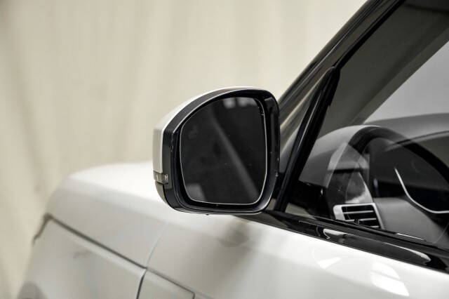 2020 Land Rover Range Rover P525 HSE