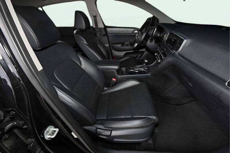 2022 Kia Sportage EX