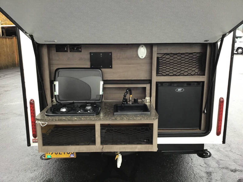 2017 Winnebago Minnie Drop