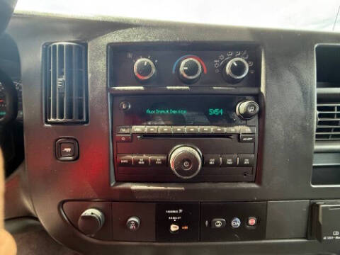 2017 Chevrolet Express LT 3500