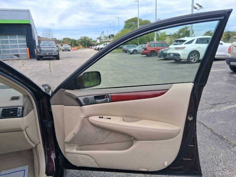 2004 Lexus ES 330