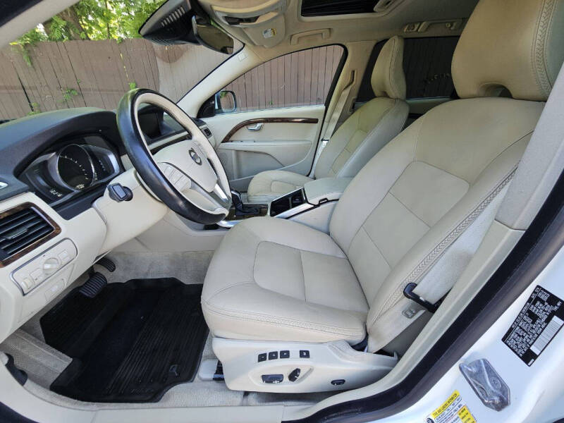 2015 Volvo XC70 T5 Drive-E Platinum