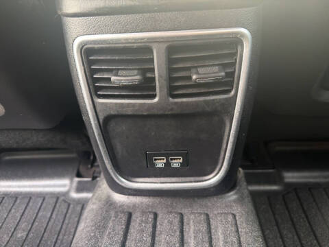 2016 Dodge Charger SE