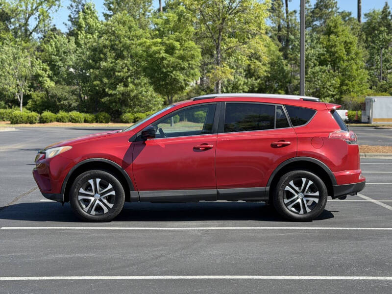 2017 Toyota RAV4 LE