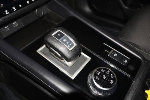 2024 Mitsubishi Outlander ES