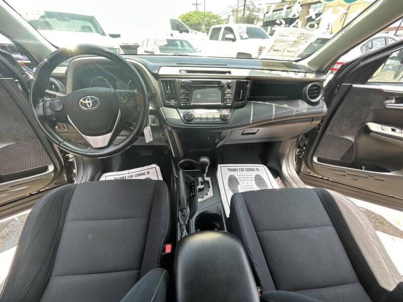 2016 Toyota RAV4 XLE