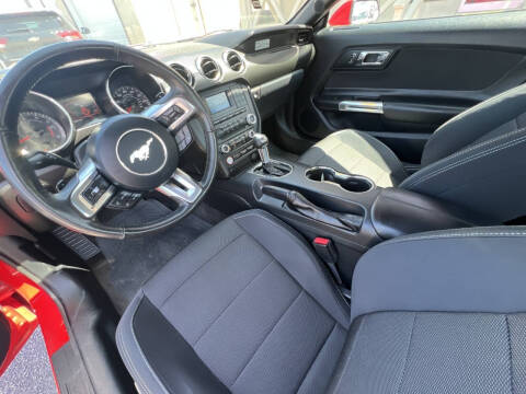 2015 Ford Mustang V6