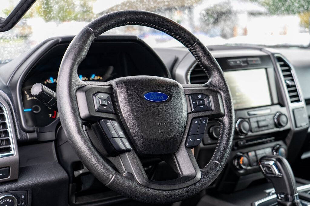 2015 Ford F-150 for sale at Auto Destination in Puyallup, WA