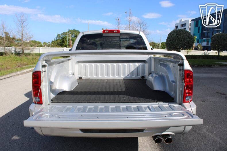 2005 Dodge Ram 1500 SRT-10