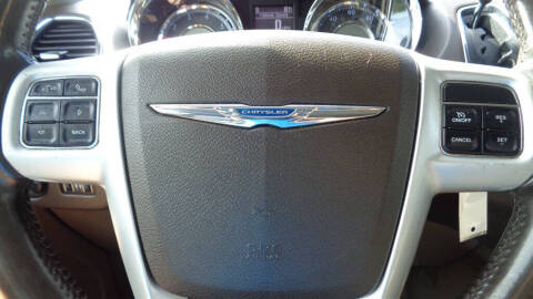 2015 Chrysler Town and Country Touring