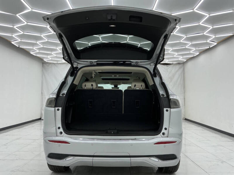 2022 Buick Enclave Avenir
