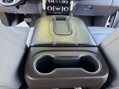 2021 GMC Yukon XL SLT