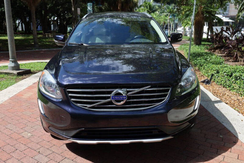 2016 Volvo XC60 T5 Premier