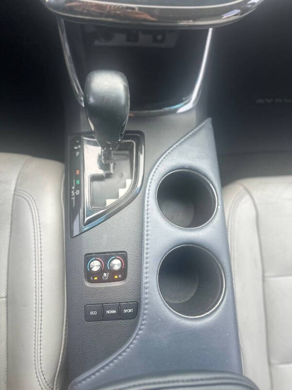 2014 Toyota Avalon XLE Premium