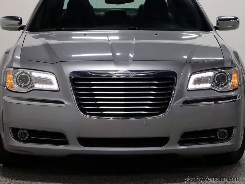2013 Chrysler 300 C