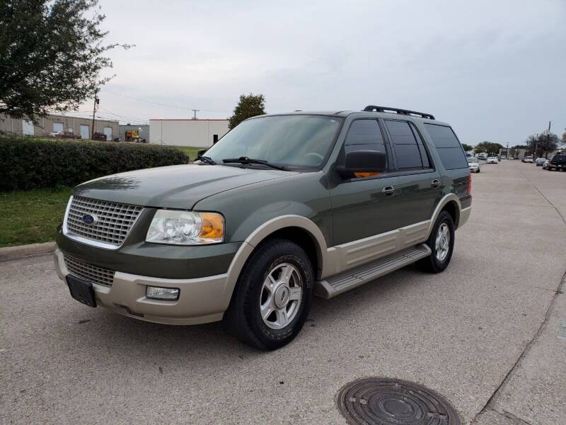 2005 Ford Expedition for sale at DFW Autohaus in Dallas TX