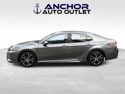 2018 Toyota Camry SE