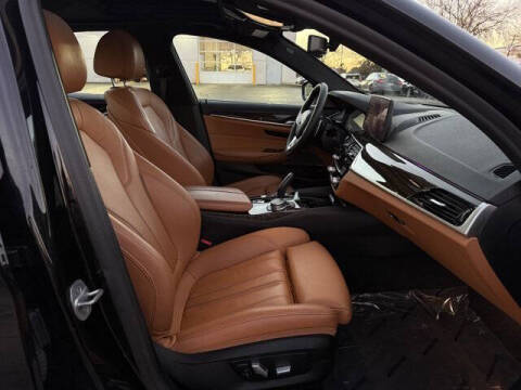 2021 BMW 5 Series 530i