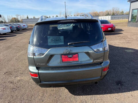 2008 Mitsubishi Outlander SE