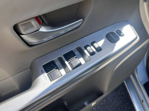 2012 Toyota Prius v Three