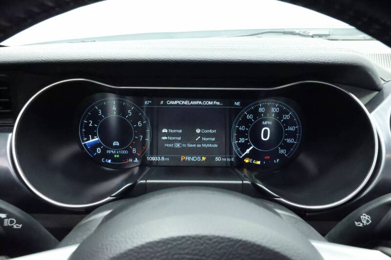 2022 Ford Mustang Mach 1