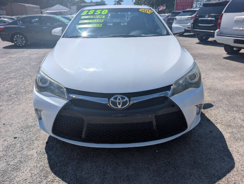 2017 Toyota Camry LE