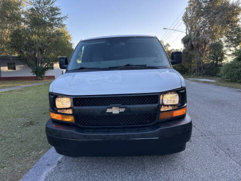 2017 Chevrolet Express 2500