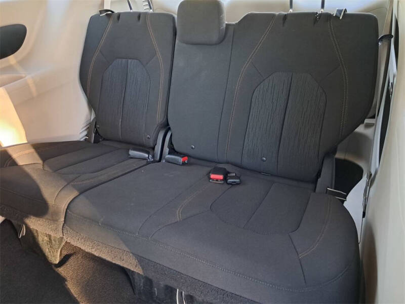 2017 Chrysler Pacifica Touring