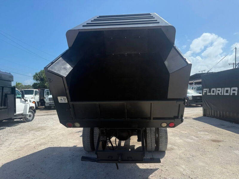 2004 International DuraStar 4300