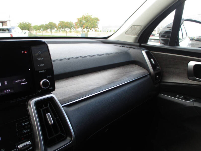 2022 Kia Sorento X-Line S