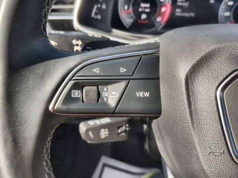 2021 Audi Q8 quattro Premium Plus 55 TFSI