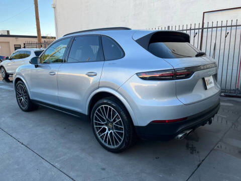 2019 Porsche Cayenne S