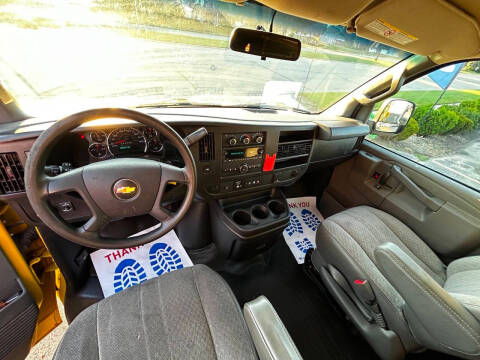 2019 Chevrolet Express 2500