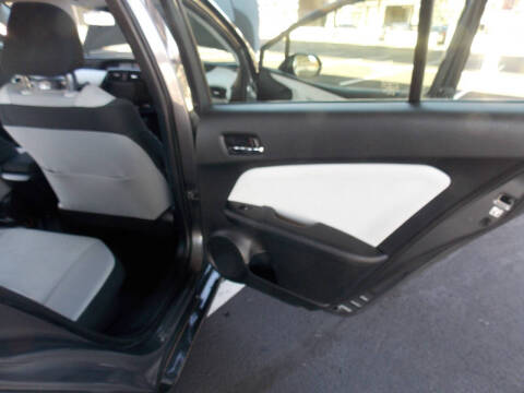 2018 Toyota Prius Three