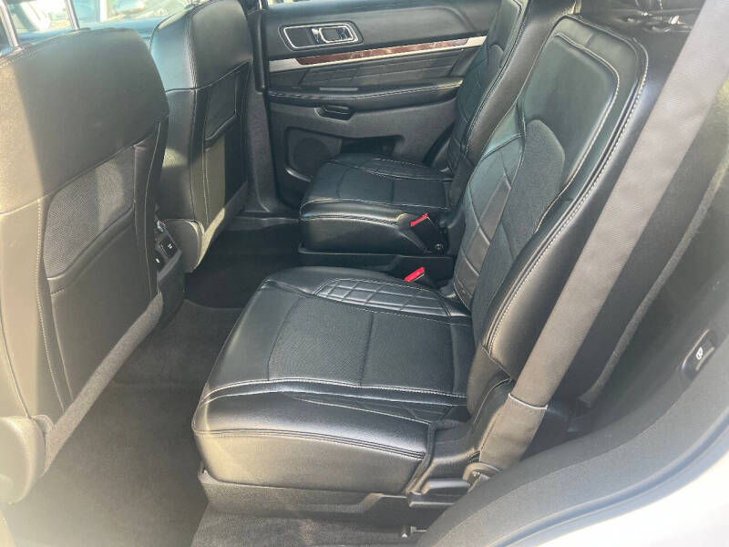 2016 Ford Explorer Platinum
